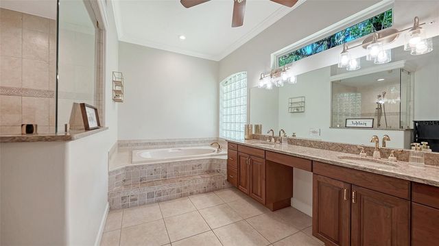 8424 COASH ROAD, Sarasota, FL 34241