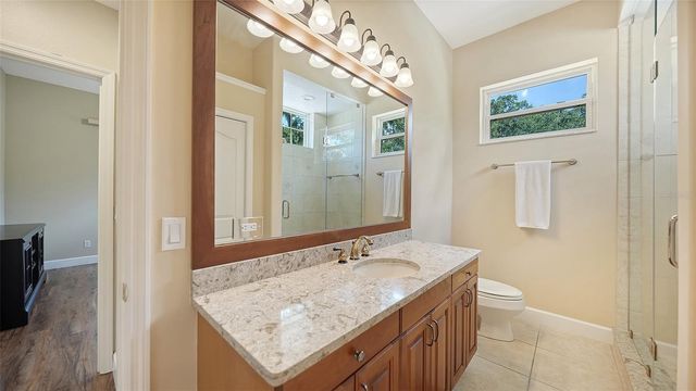 8424 COASH ROAD, Sarasota, FL 34241