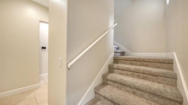 8424 COASH ROAD, Sarasota, FL 34241