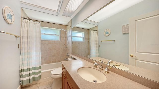 8424 COASH ROAD, Sarasota, FL 34241