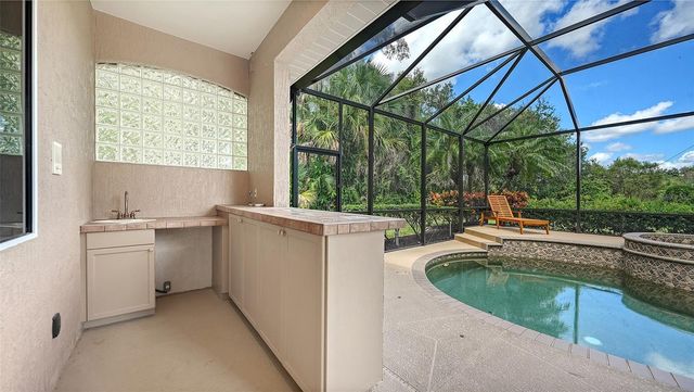 8424 COASH ROAD, Sarasota, FL 34241