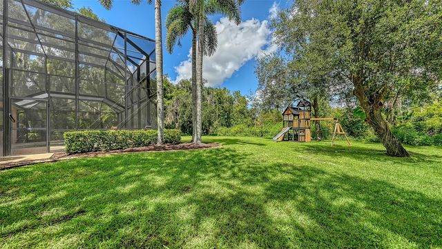 8424 COASH ROAD, Sarasota, FL 34241