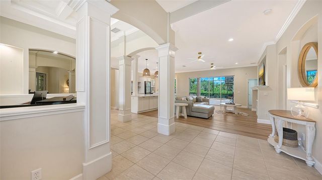 8424 COASH ROAD, Sarasota, FL 34241
