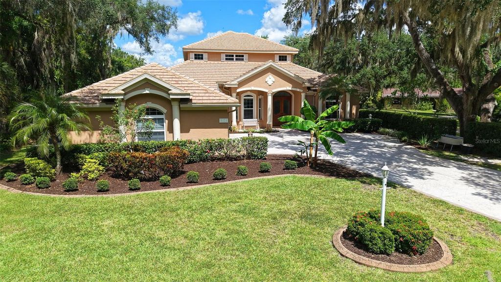8424 COASH ROAD, Sarasota, FL 34241