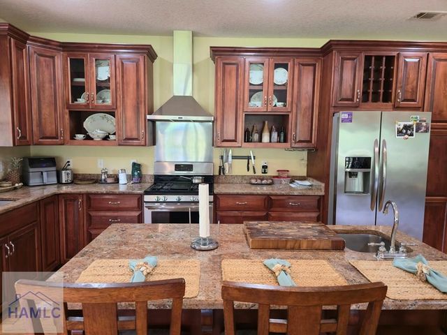485 Lake Pamona Road, Midway, GA 31320