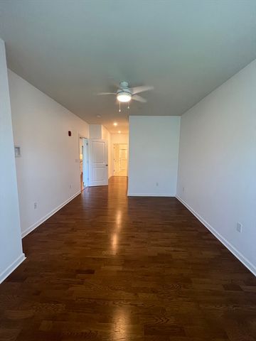 110 Trotter Rd 2310, Weymouth, MA 02190