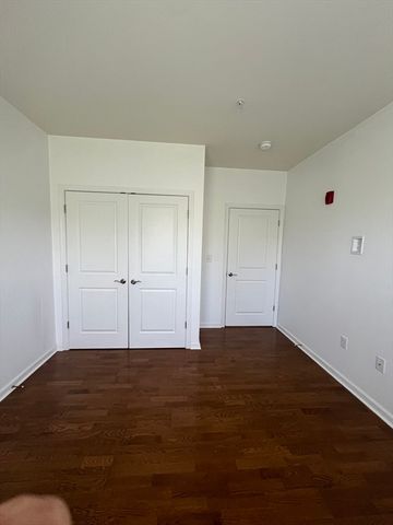110 Trotter Rd 2310, Weymouth, MA 02190