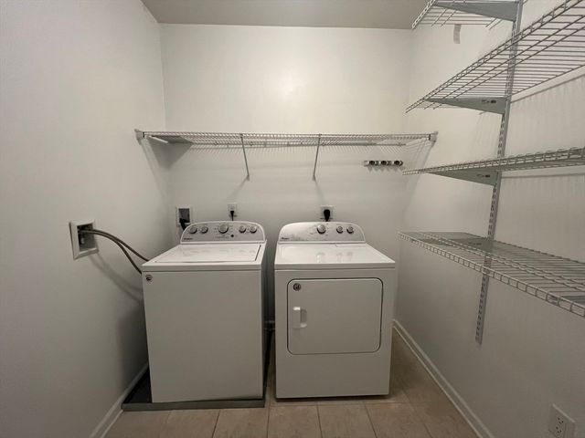 110 Trotter Rd 2310, Weymouth, MA 02190