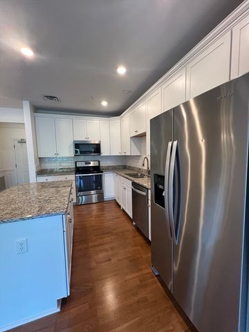 110 Trotter Rd 2310, Weymouth, MA 02190