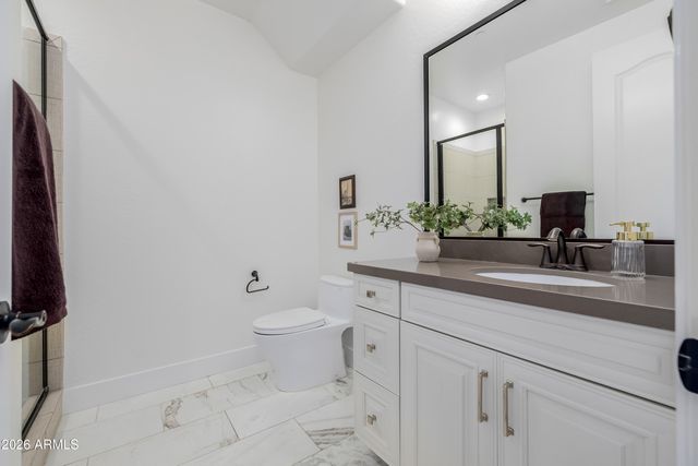 2931 E MADISON VISTAS Drive, Phoenix, AZ 85016