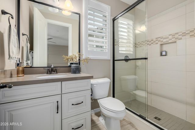 2931 E MADISON VISTAS Drive, Phoenix, AZ 85016