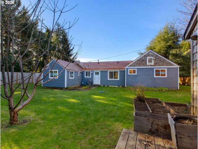 84937 S Roosevelt Dr, Seaside, OR 97138