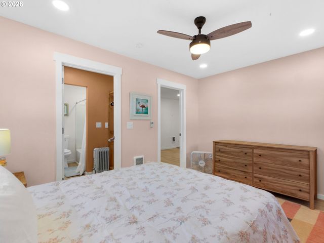 84937 S Roosevelt Dr, Seaside, OR 97138