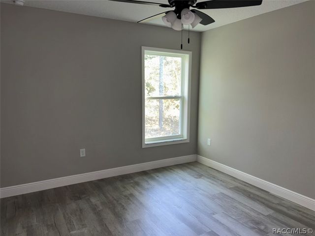7989 N Galena Avenue, Dunnellon, FL 34434