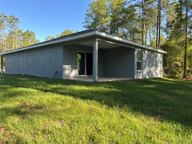7989 N Galena Avenue, Dunnellon, FL 34434
