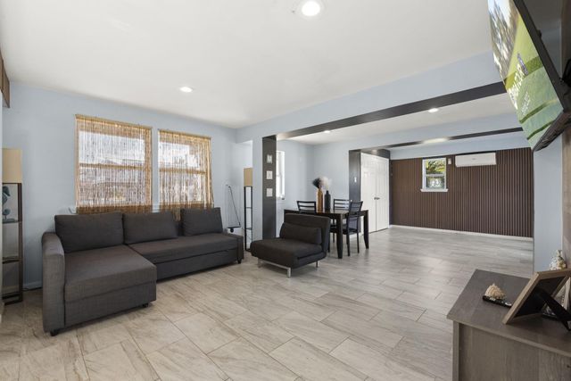 16643 Bermuda Way, Galveston, TX 77554