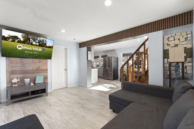 16643 Bermuda Way, Galveston, TX 77554