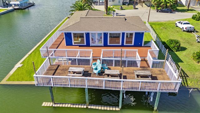 16643 Bermuda Way, Galveston, TX 77554