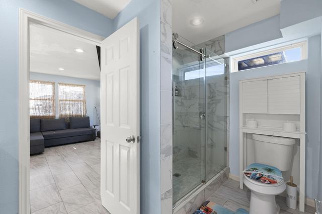 16643 Bermuda Way, Galveston, TX 77554