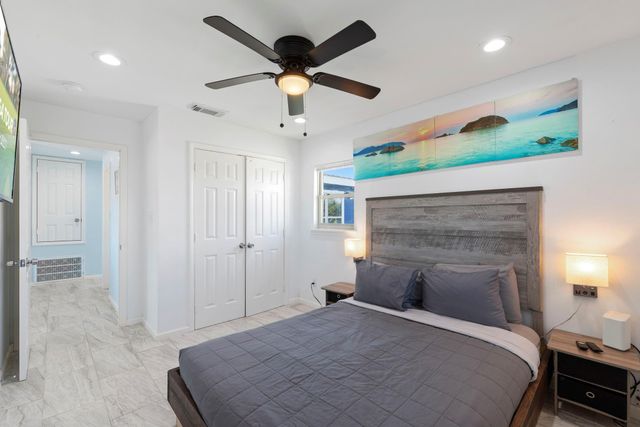 16643 Bermuda Way, Galveston, TX 77554