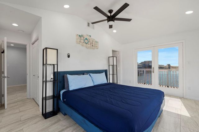 16643 Bermuda Way, Galveston, TX 77554