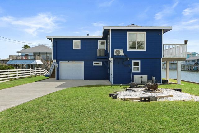 16643 Bermuda Way, Galveston, TX 77554