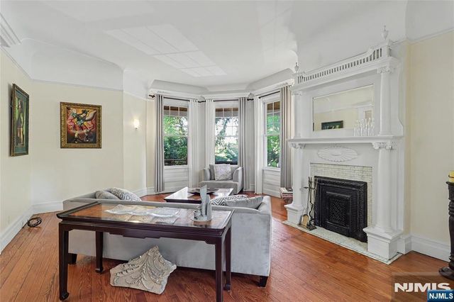 205 Grand Avenue, Leonia, NJ 07605