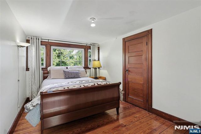 205 Grand Avenue, Leonia, NJ 07605