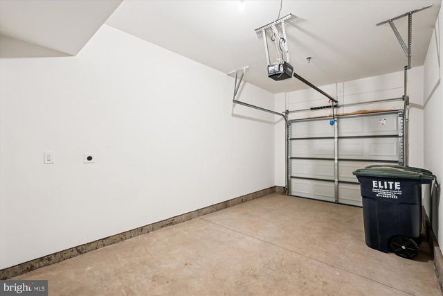 19820 LAVENDER DUST SQ, Ashburn, VA 20147