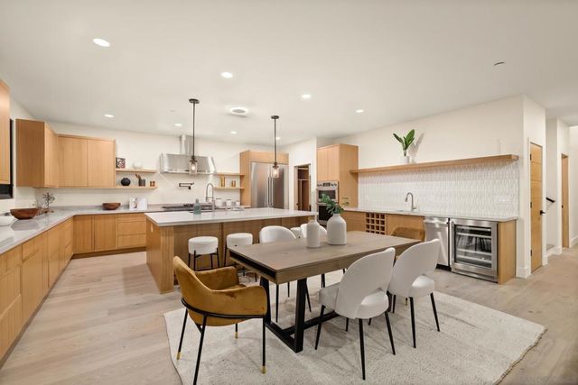 1531 33 Lieta St, San Diego, CA 92110