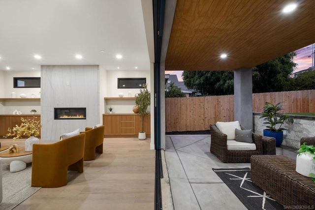 1531 33 Lieta St, San Diego, CA 92110