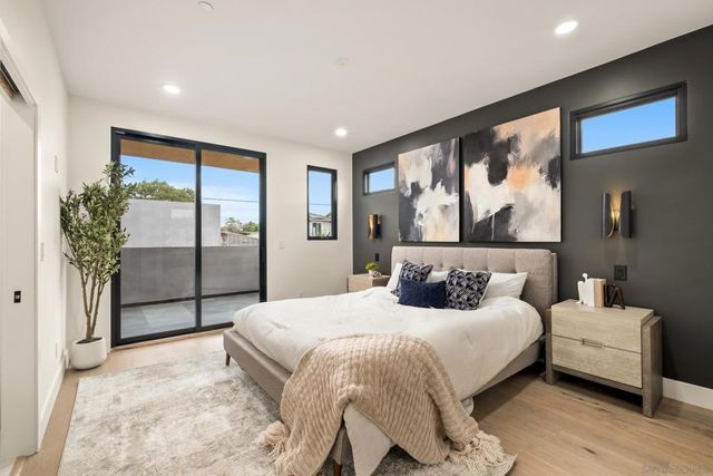 1531 33 Lieta St, San Diego, CA 92110