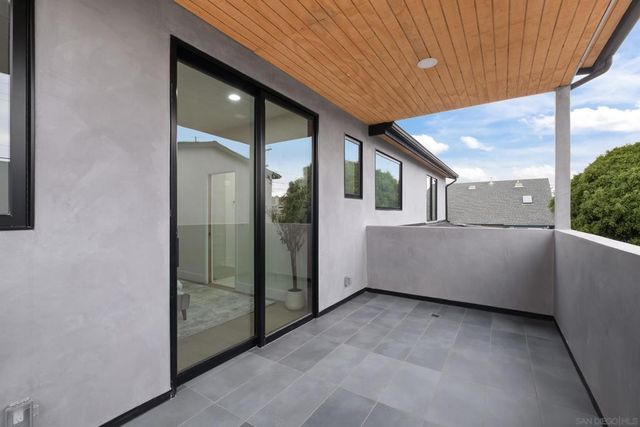 1531 33 Lieta St, San Diego, CA 92110