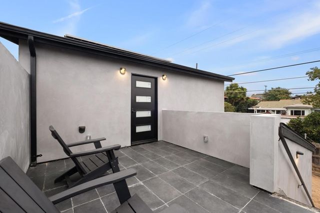 1531 33 Lieta St, San Diego, CA 92110