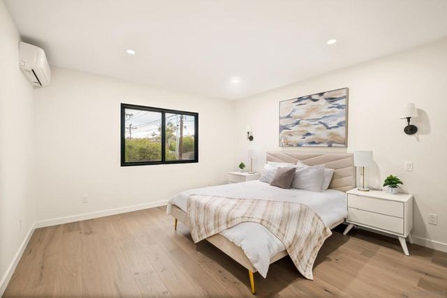 1531 33 Lieta St, San Diego, CA 92110