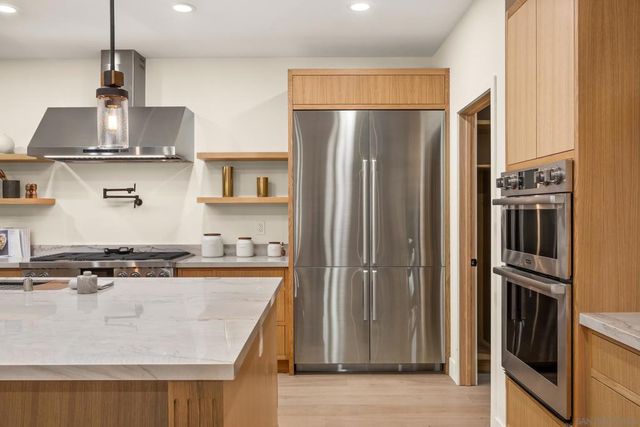 1531 33 Lieta St, San Diego, CA 92110