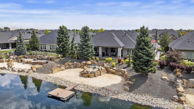1494 N Longhorn Ave, Eagle, ID 83616