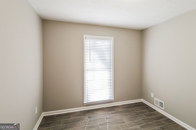 25 E Country Woods Drive, Covington, GA 30016