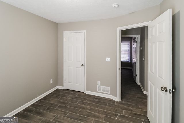 25 E Country Woods Drive, Covington, GA 30016