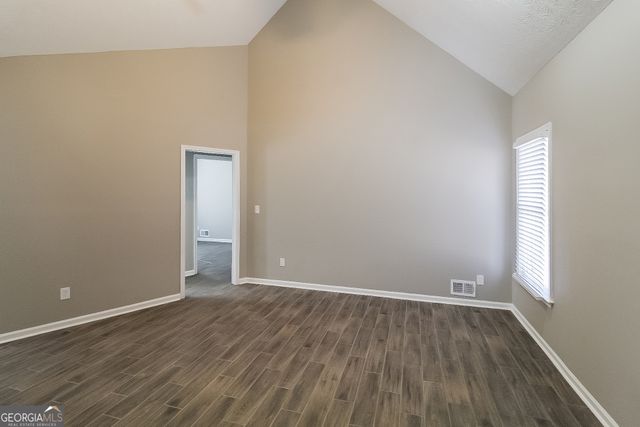 25 E Country Woods Drive, Covington, GA 30016