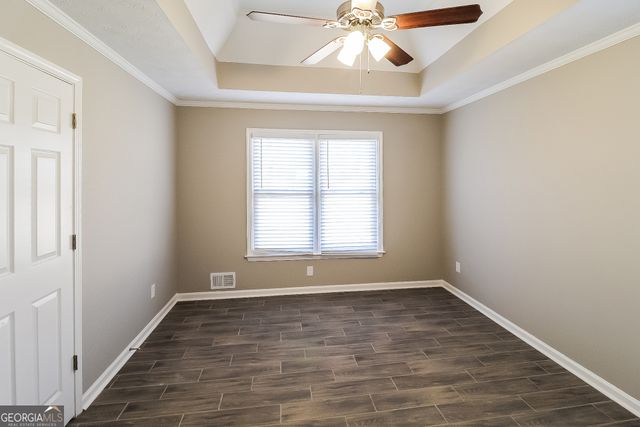 25 E Country Woods Drive, Covington, GA 30016