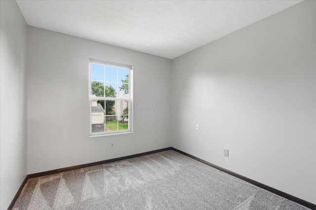 3177 Drake Avenue, Groveport, OH 43125