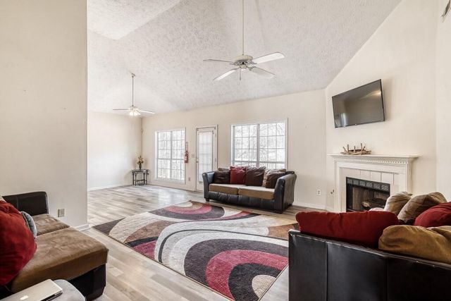 13 Manor Oak Drive, Covington, GA 30014