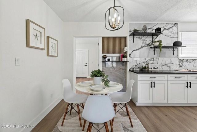 1633 DIBBLE Circle W, Jacksonville, FL 32246