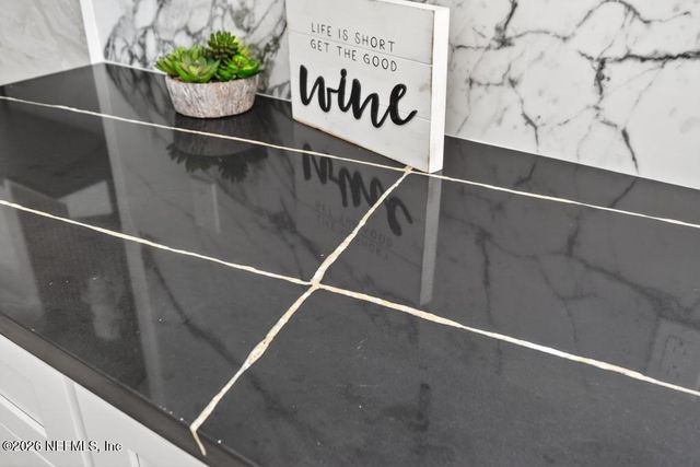 1633 DIBBLE Circle W, Jacksonville, FL 32246