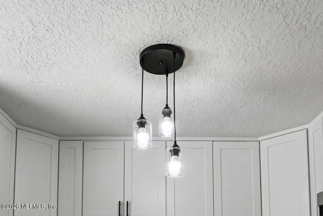 1633 DIBBLE Circle W, Jacksonville, FL 32246