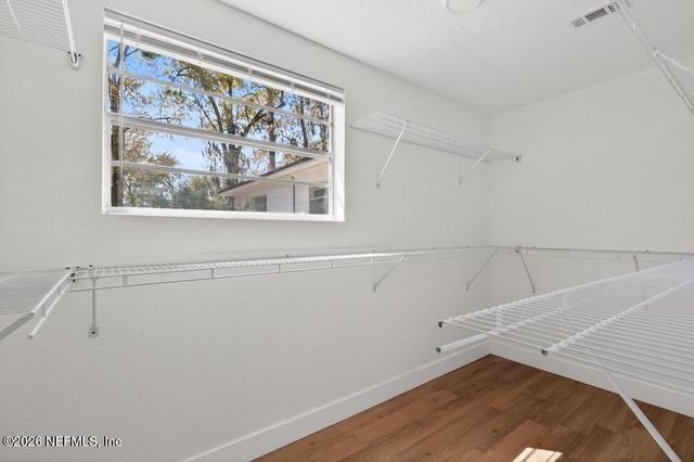 1633 DIBBLE Circle W, Jacksonville, FL 32246