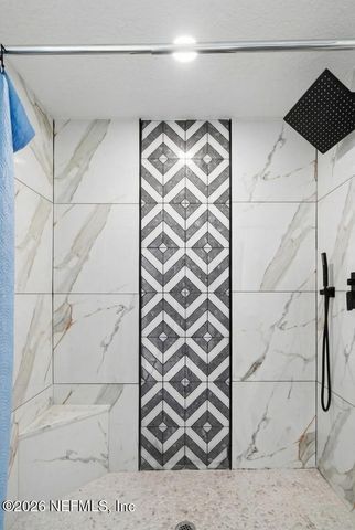 1633 DIBBLE Circle W, Jacksonville, FL 32246