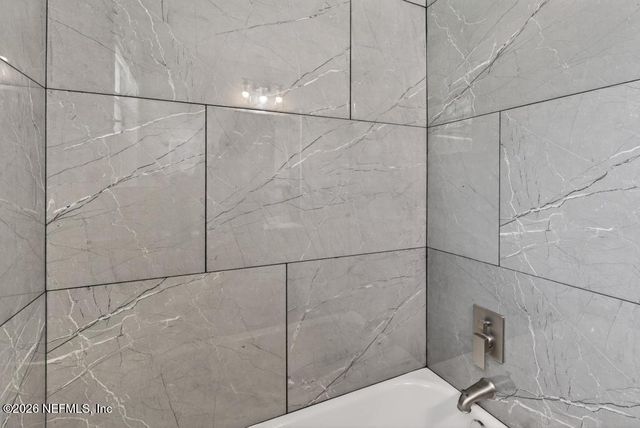 1633 DIBBLE Circle W, Jacksonville, FL 32246