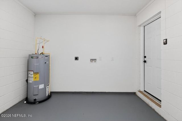 1633 DIBBLE Circle W, Jacksonville, FL 32246